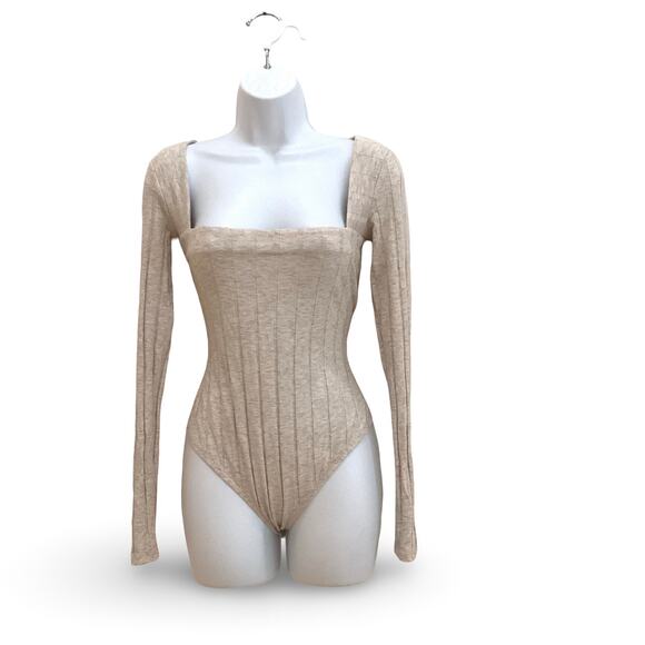 Free People Intimately Free Square Neck Long Sleeve Bodysuit - Picture 7 of 16